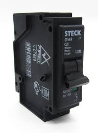 Instalaciones, Reparaciones y Montajes Eléctricos 32 Breaker enchufable 1x20 A