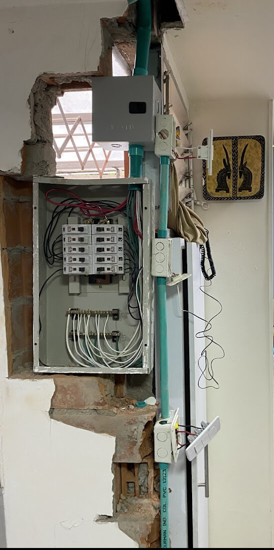 salidas eléctricas por punto